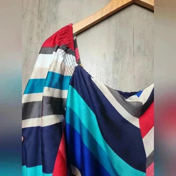 Trina Turk Amaris Off Shoulder Chevron 3/4 Bell Sleeve Shift Dress Colorful M - Picture 8 of 13